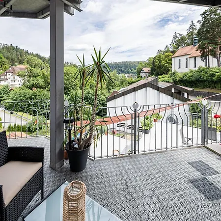 Premium Schwarzwald Apartment *